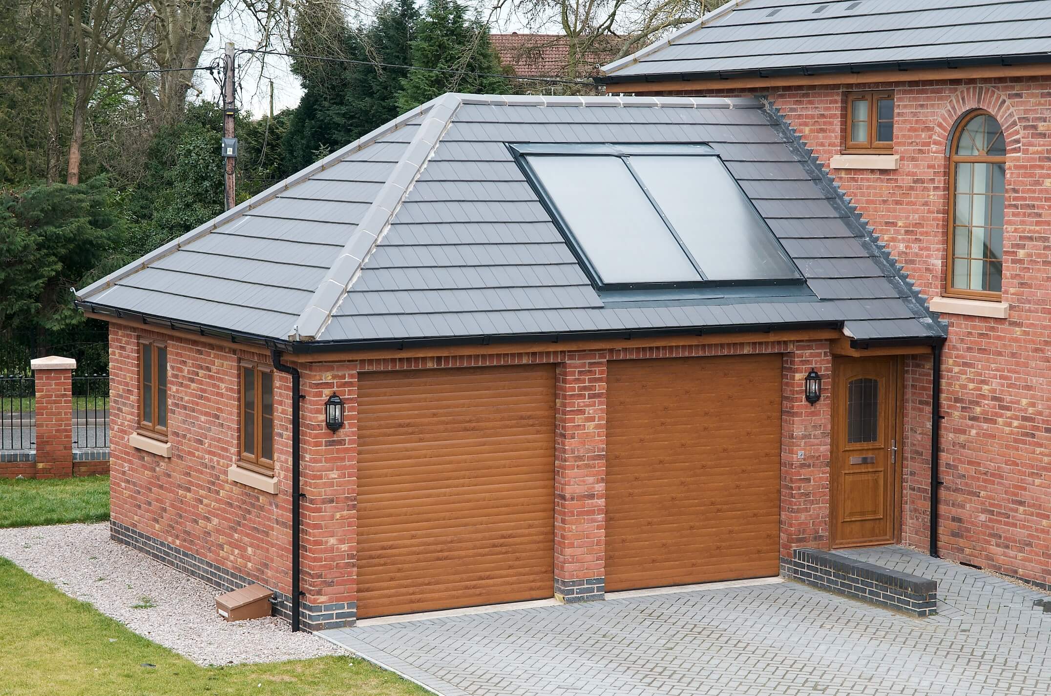 Garage Doors Surrey - TwingolDenoak5